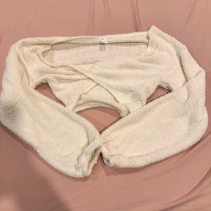 Gilly Hicks lounge crop top